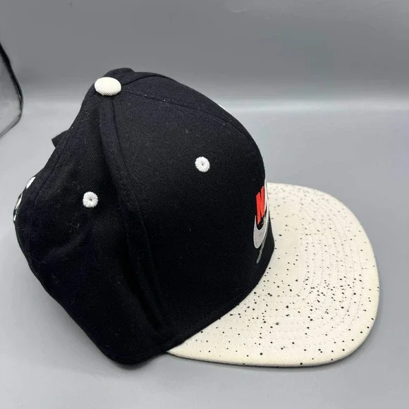 Air Jordan Pro Hat Men Black White Classic Cement Jumpman Snap Back Cap